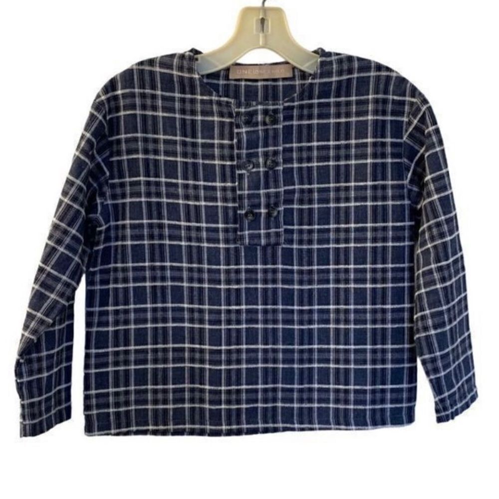 One child boys, plaid, double button, front shirt, boutique brand, size sm